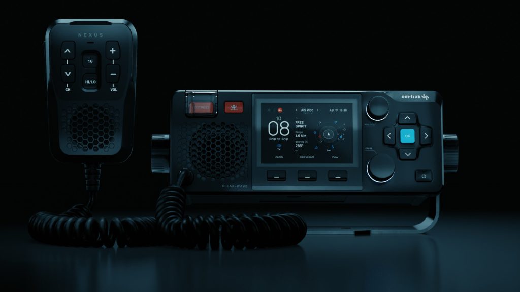 Em-trak X100 VHF radio with AIS Transceiver